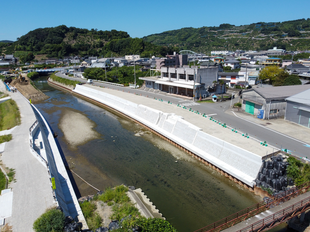 加茂川河川整備工事